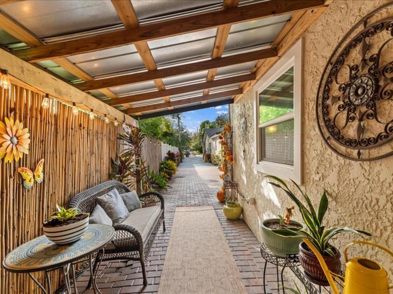 College Park-Orlando 5Star Villa Oasis - Home Away From Home - Quiet Neighborhood-Private Botanical Courtyard - Mins From Eola,Dt, Winter Park - Free Parking & Ev Plug In 외부 사진
